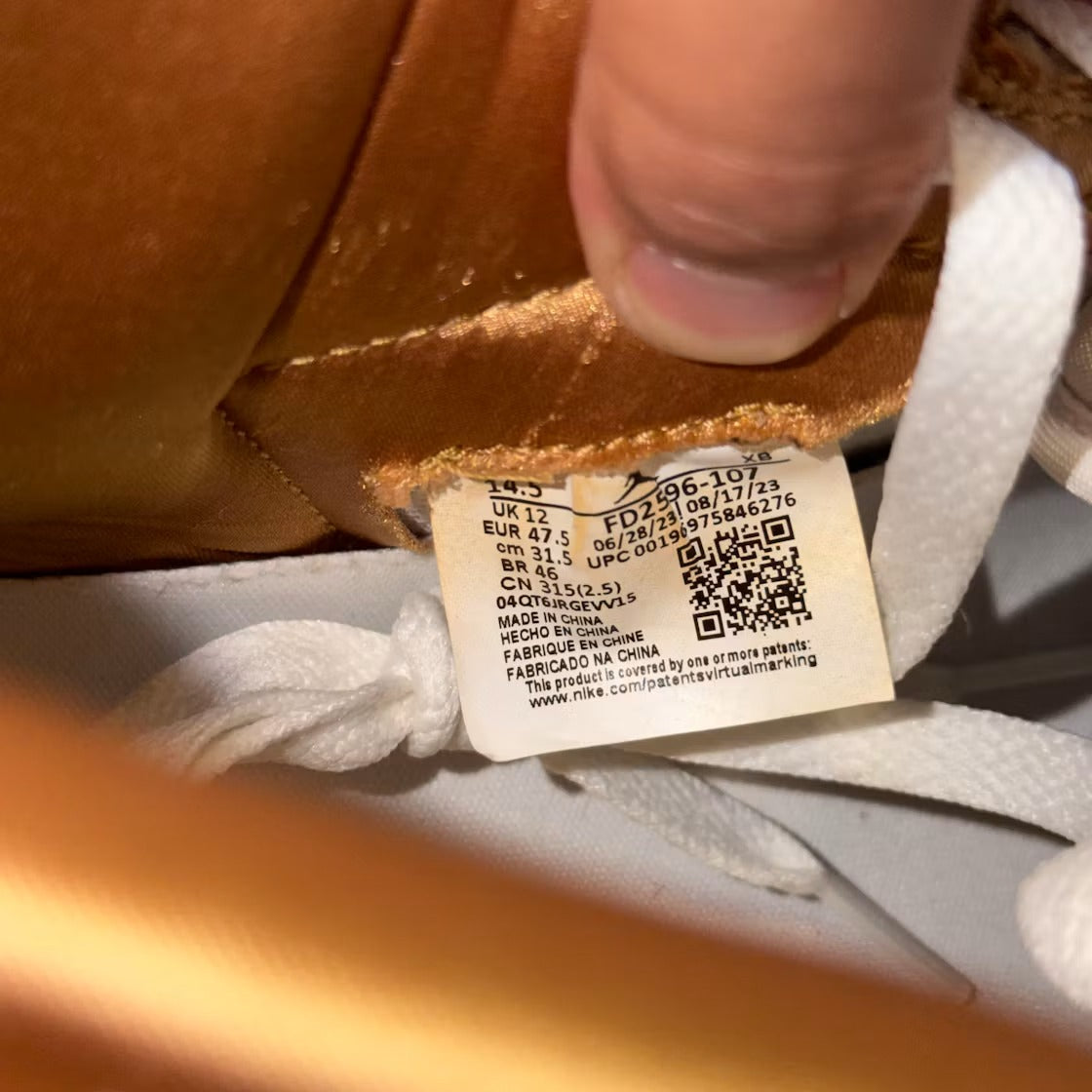 Used - Air Jordan 1 Retro High OG Metallic Gold (Women's) - US W 14.5 - detail 4
