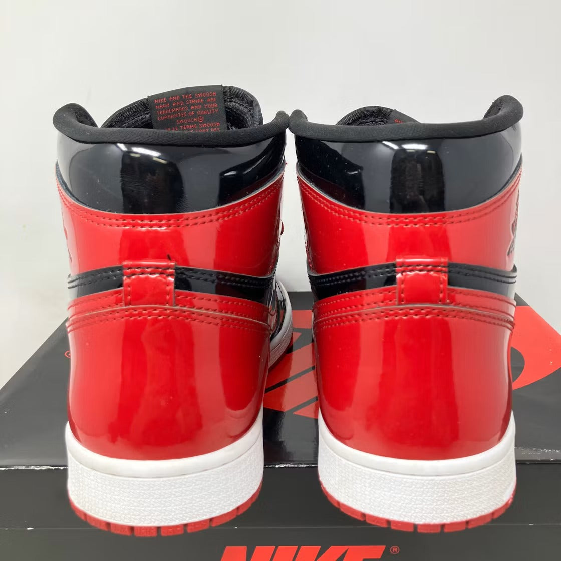 Used - Air Jordan 1 Retro High OG Patent Bred - US M 10 - detail 4
