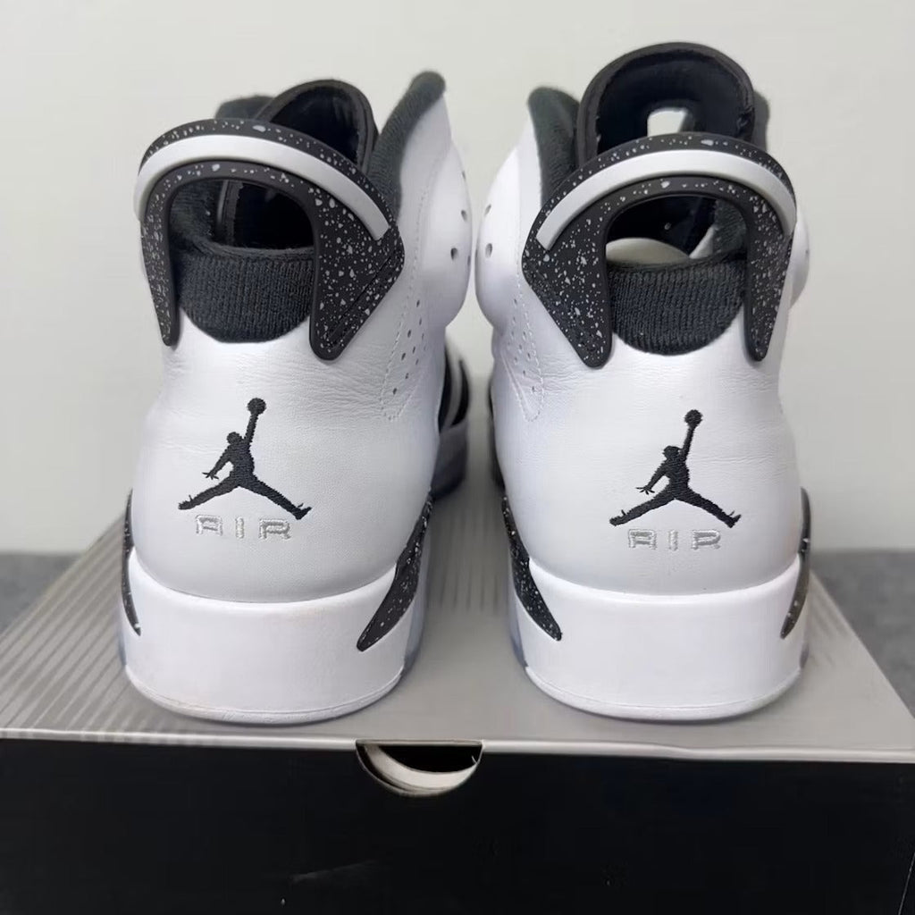 Used - Air Jordan 6 Retro Oreo (2026) - US M 12 - detail 5