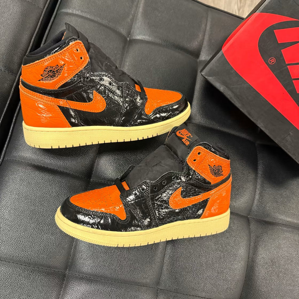 Used - Air Jordan 1 Retro High Shattered Backboard 3.0 (GS) - US 5Y - detail 1