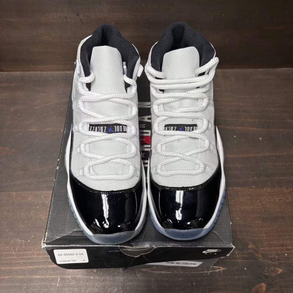 Used - Air Jordan 11 Retro Concord (2018) (GS) - US 6.5Y - detail 2